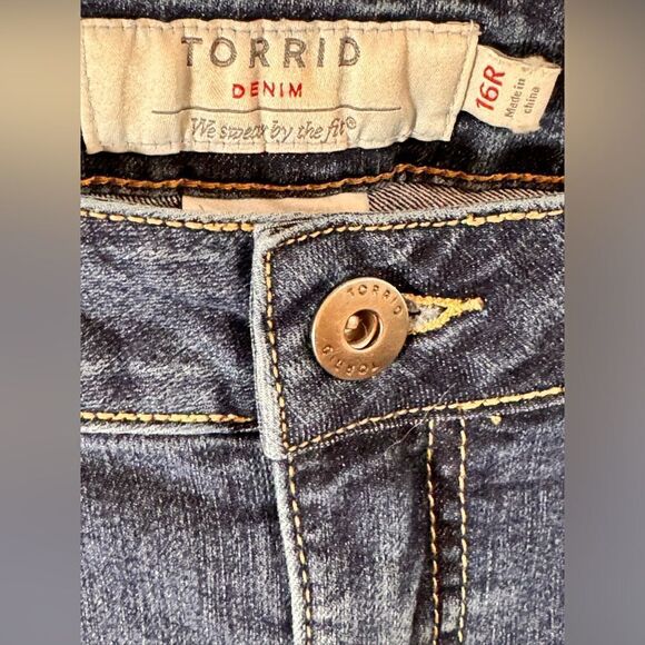 Torrid Jeans size 16r - Picture 5 of 8